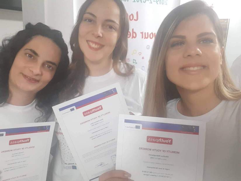 received_1698669796936246